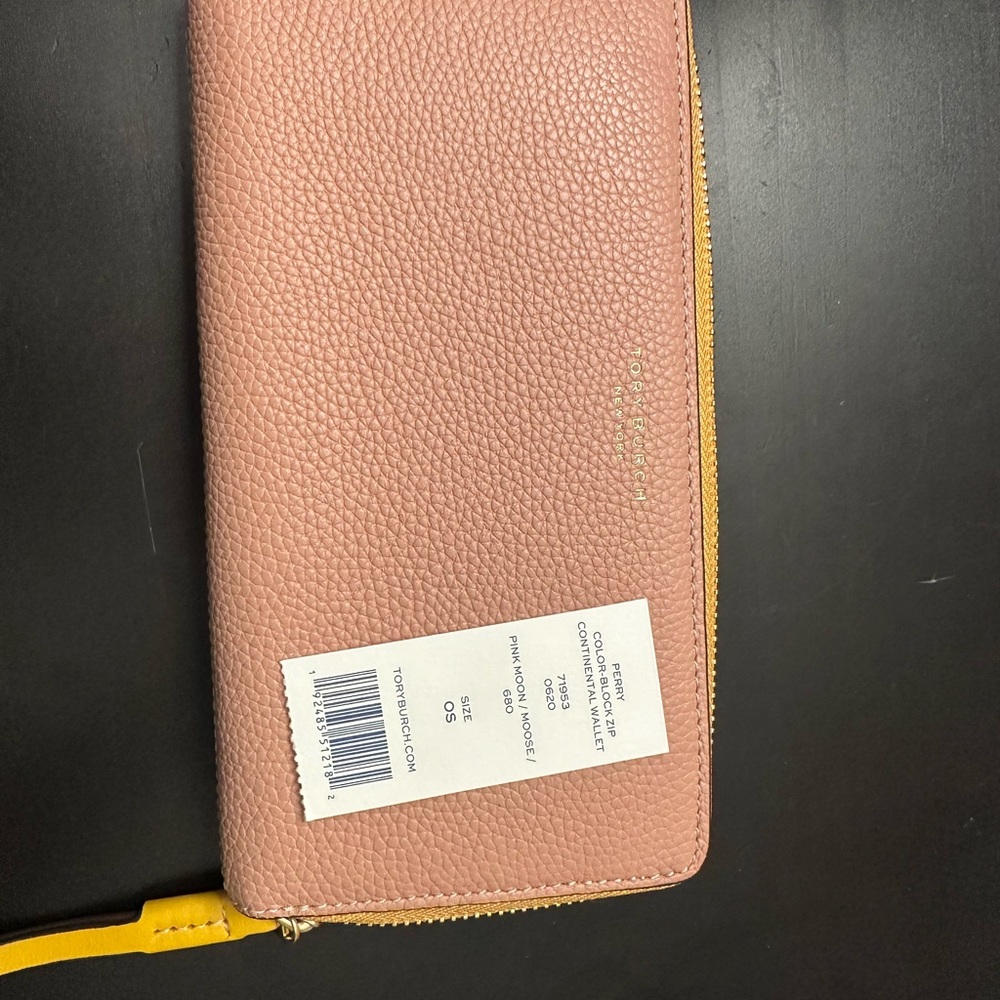 NWT Tory Burch Color-Block Zip Leather Wallet